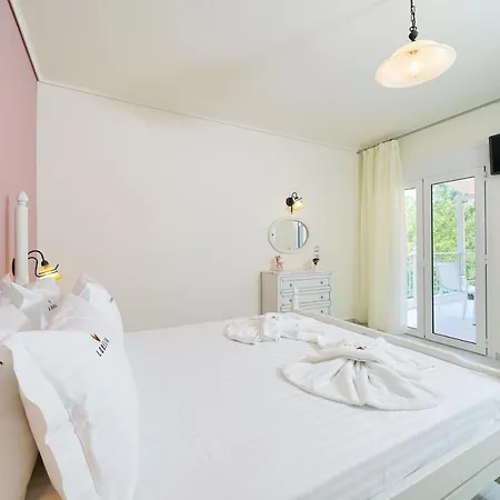 Lobelia Luxury Hotel